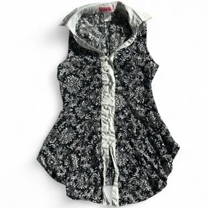 Lydia Y2K Floral Black and White Sleeveless Top Collard with Lace Up Back Size L